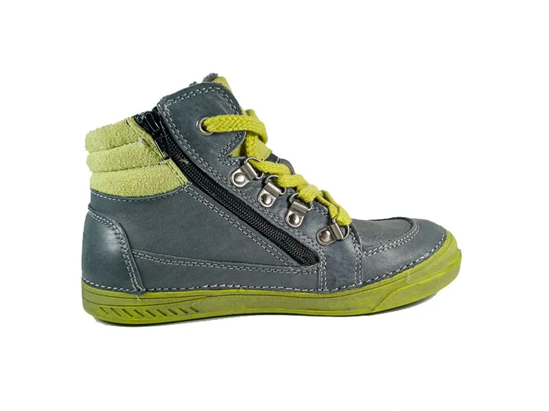 D.D. Step big kid boy shoes/winter boots with faux fur insulation grey with neon green size US 13-4