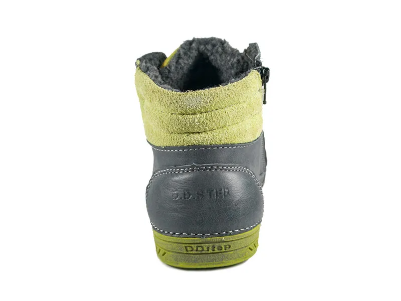D.D. Step big kid boy shoes/winter boots with faux fur insulation grey with neon green size US 13-4