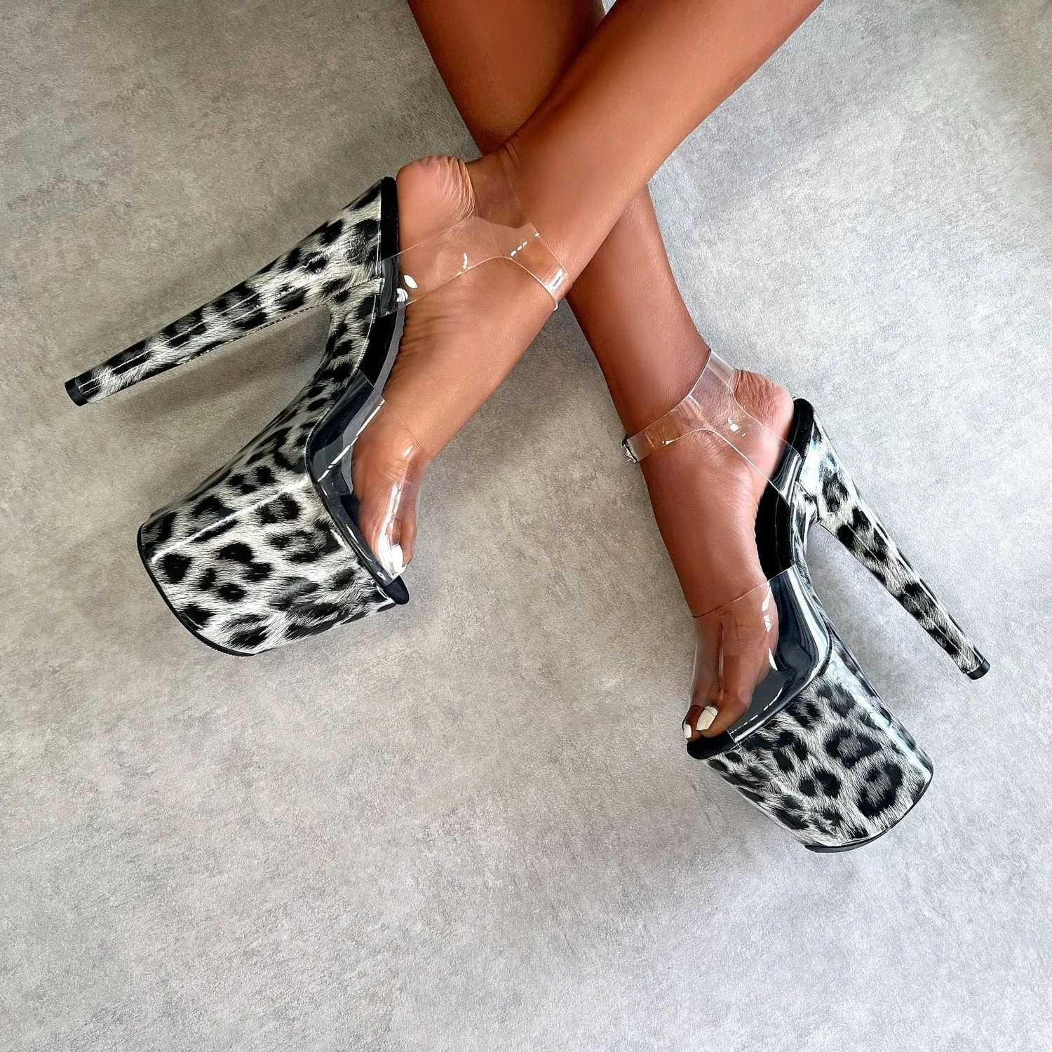 Snow Leopard Stiletto - 8 INCH   SP - 2023 Fit