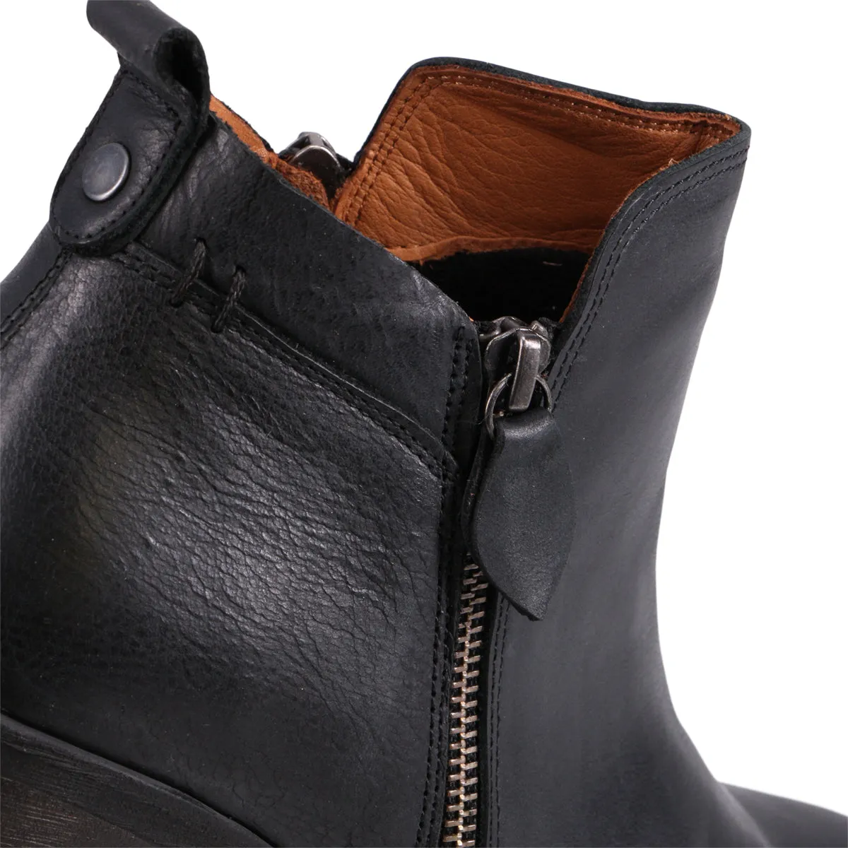 Vail Heeled Bootie