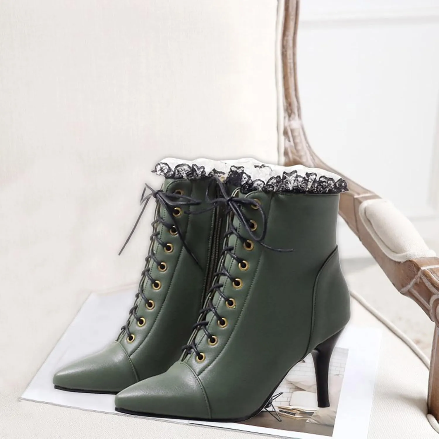 Winter Boots For Women Retro Vintage Lace-Up Thigh High Boots Suede Low Chunky Heels Knee High Long Boots