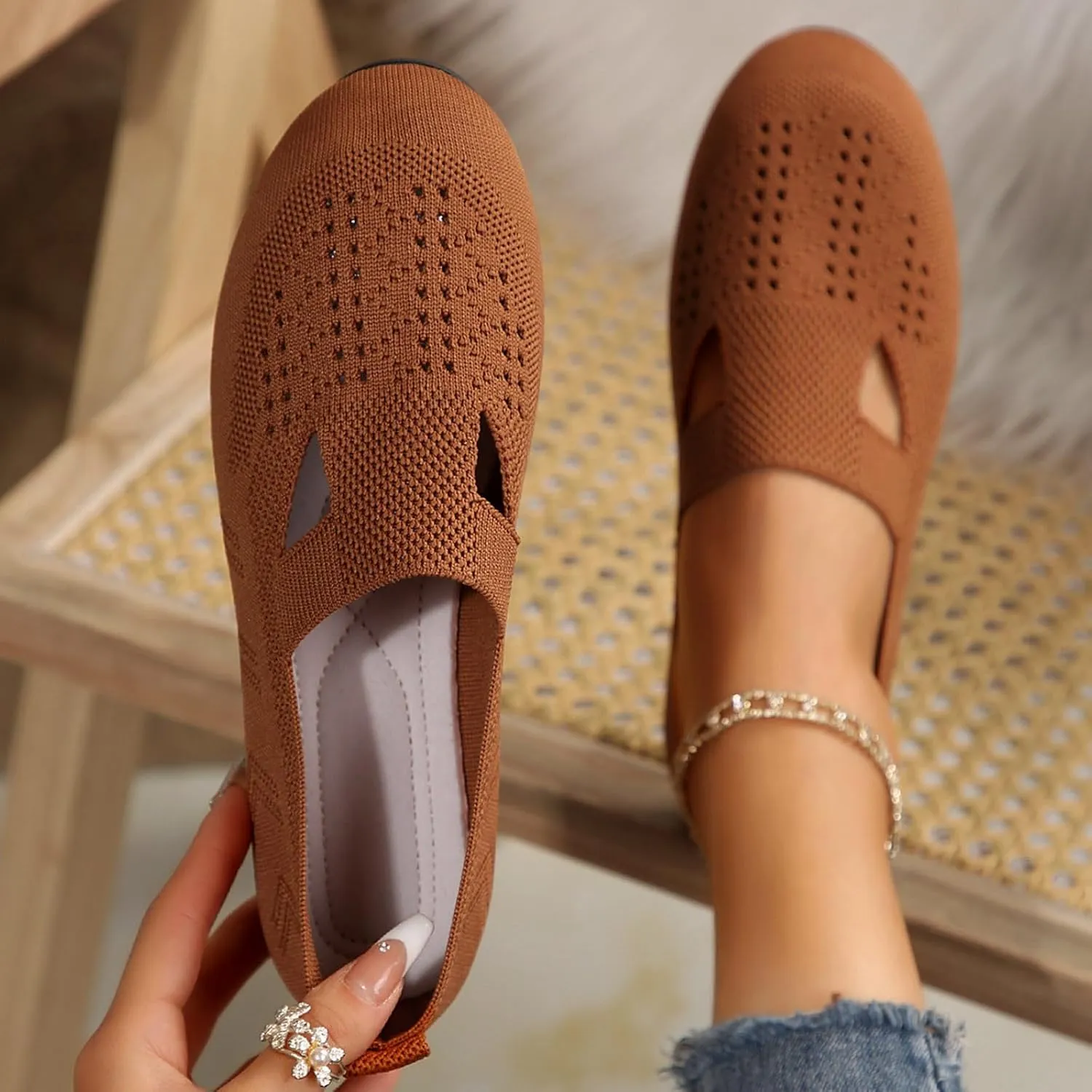 Women's Ballet Flats Soft Knitting Round Toe Slip On Flats Shoes Comfort Ballerina Flat Shoes for Walking Street